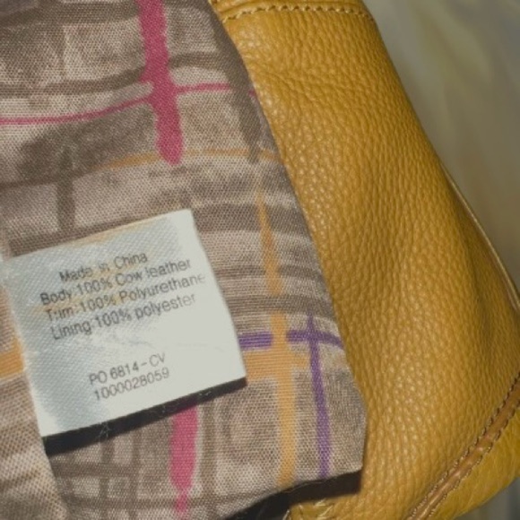 “The Sak” genuine leather crossbody bag - Picture 6 of 6